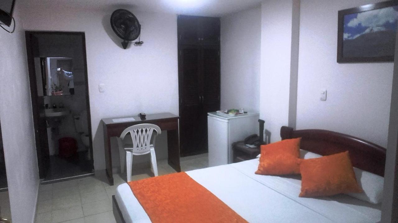 Hotel Center Ibagué Exteriör bild